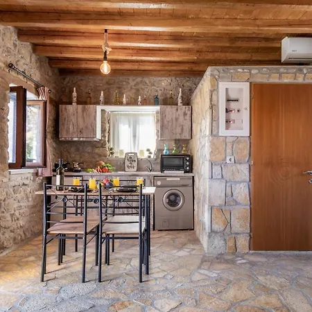 בית נופש Lazar Lefkáda