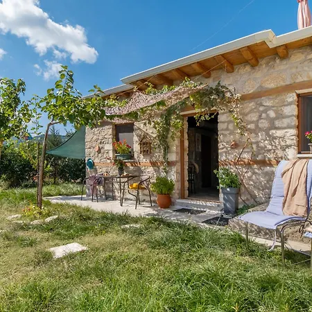 Holiday home Lazar *